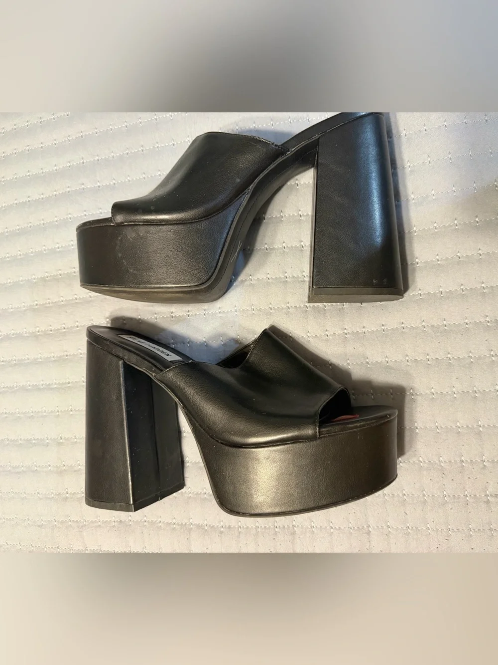 Steve Madden Black Platform Block Heel Mules 10